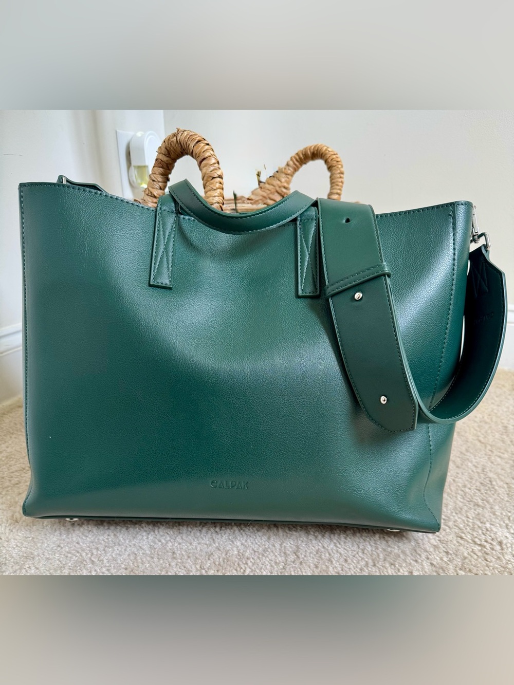 Calpak Haven 16” Laptop Tote Forest Green Complete Set - Picture 6 of 9